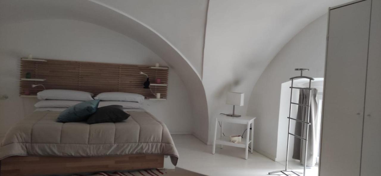 Casamas Villa Brindisi Exteriör bild